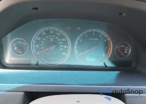 2010 Volvo Xc90 3.2 from USA, damaged, VIN YV4982CY0A1537800